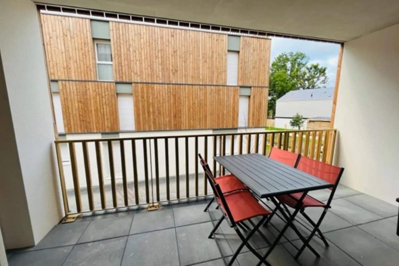 Bright Apt With Balcony For 4 People In Vannes! Apartment 0*, Vannes France